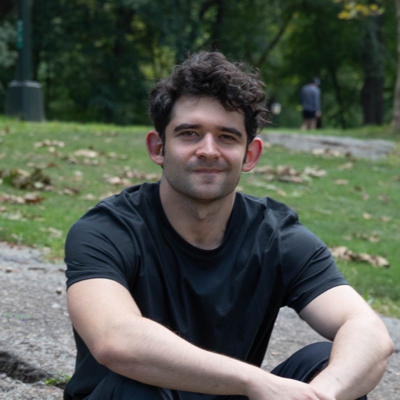 Joe Steele headshot